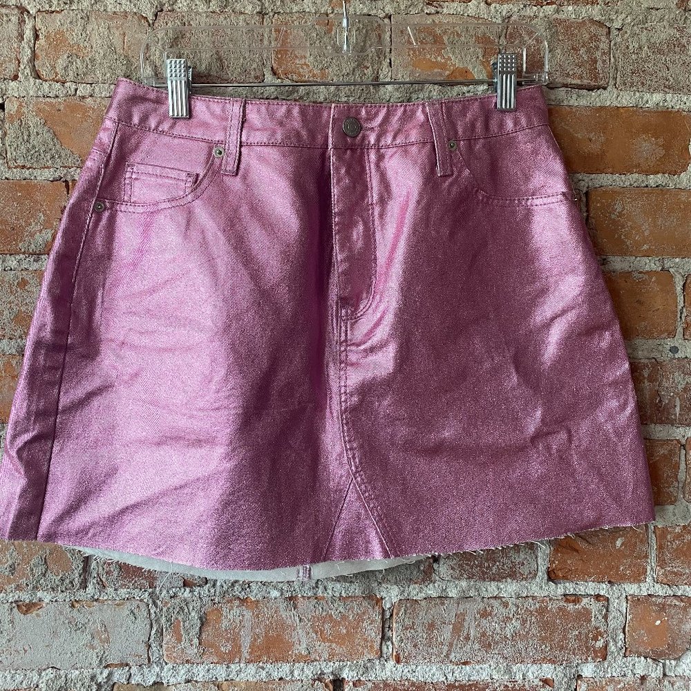 Metallic pink skirt